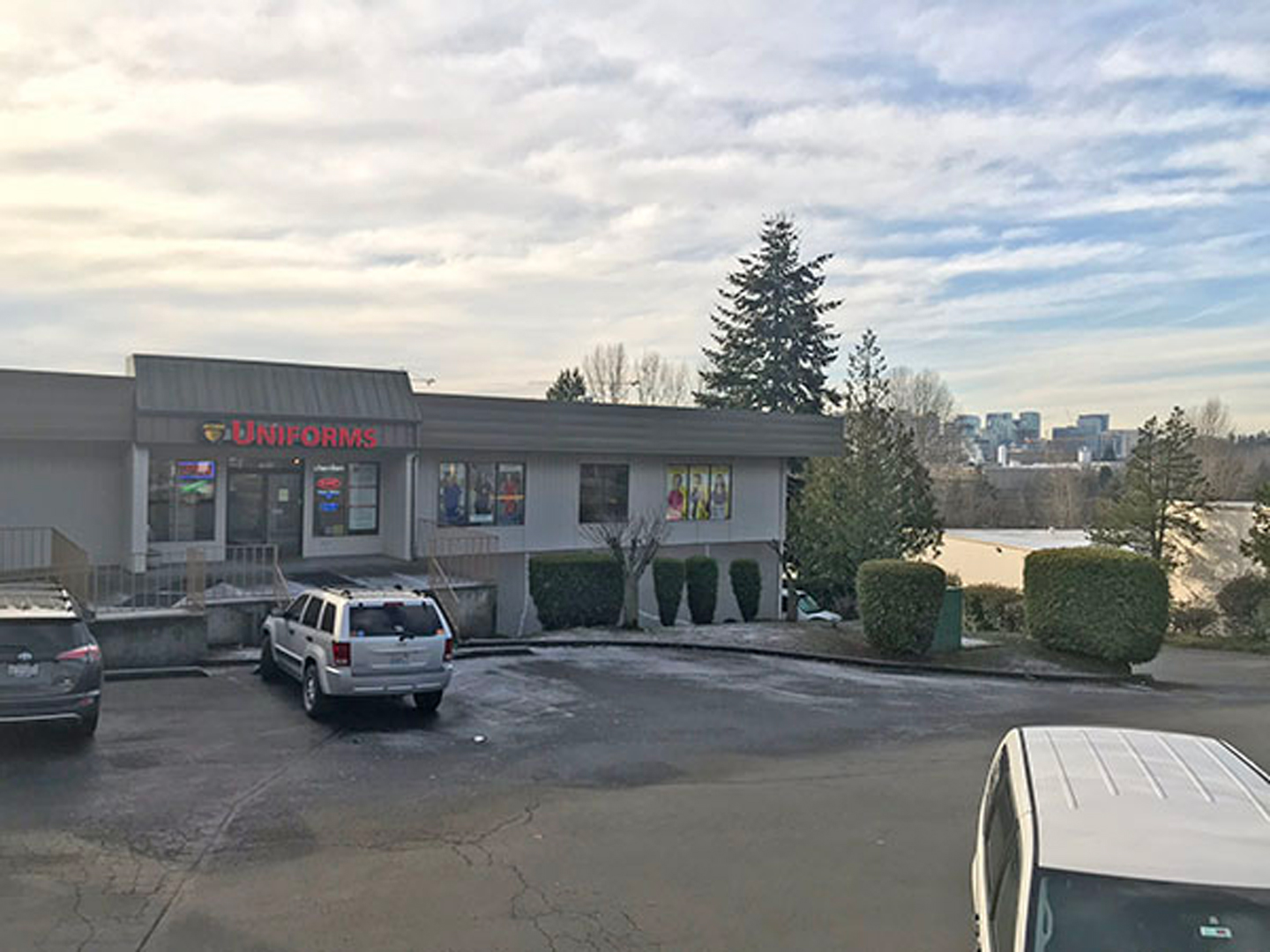 12611 Northup Way Industrial Sublease Industrial Property For Sublease in Bellevue, WA