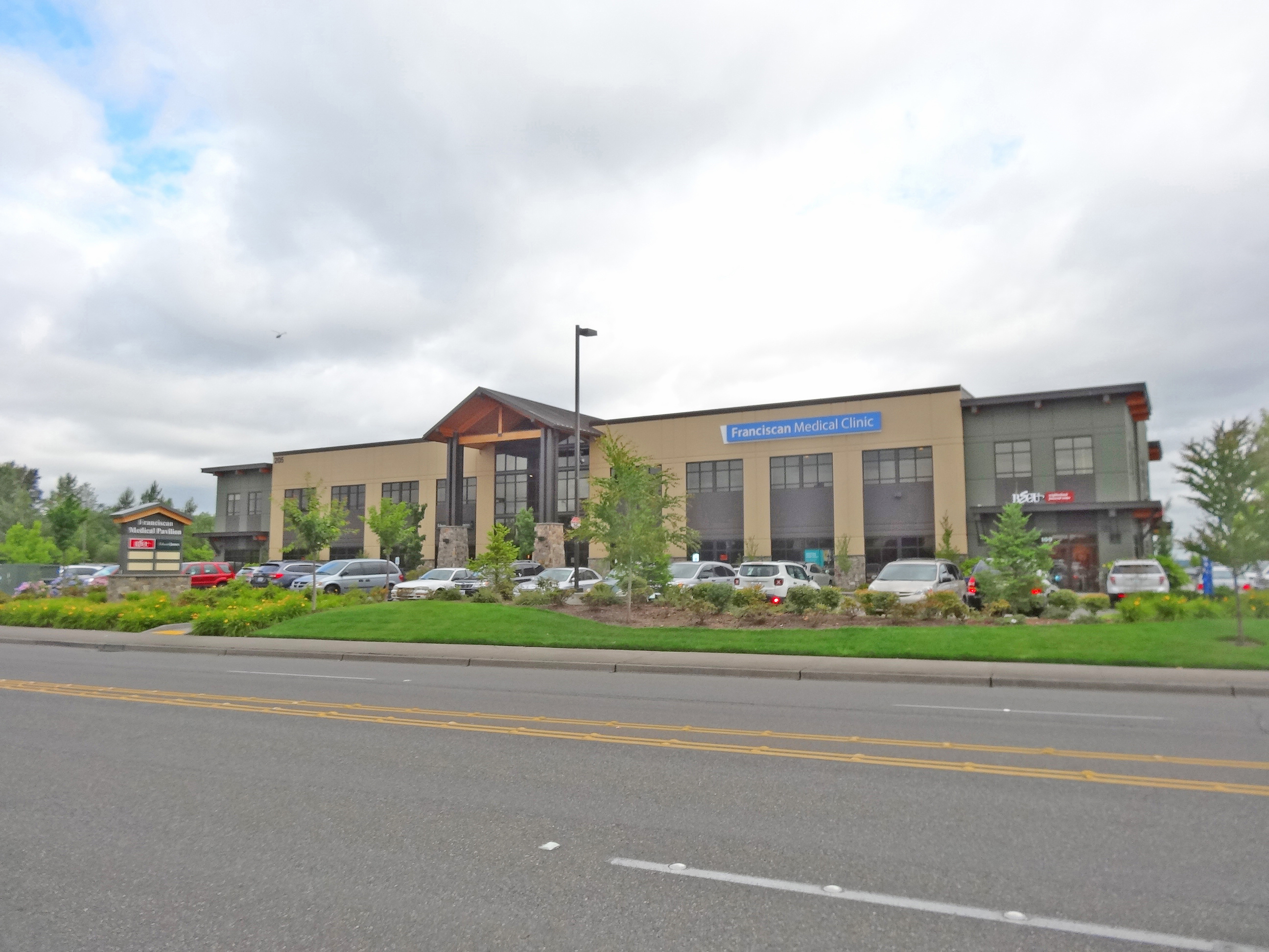 205 10th St NE, Suite 104 Retail Property For Lease in Auburn, WA
