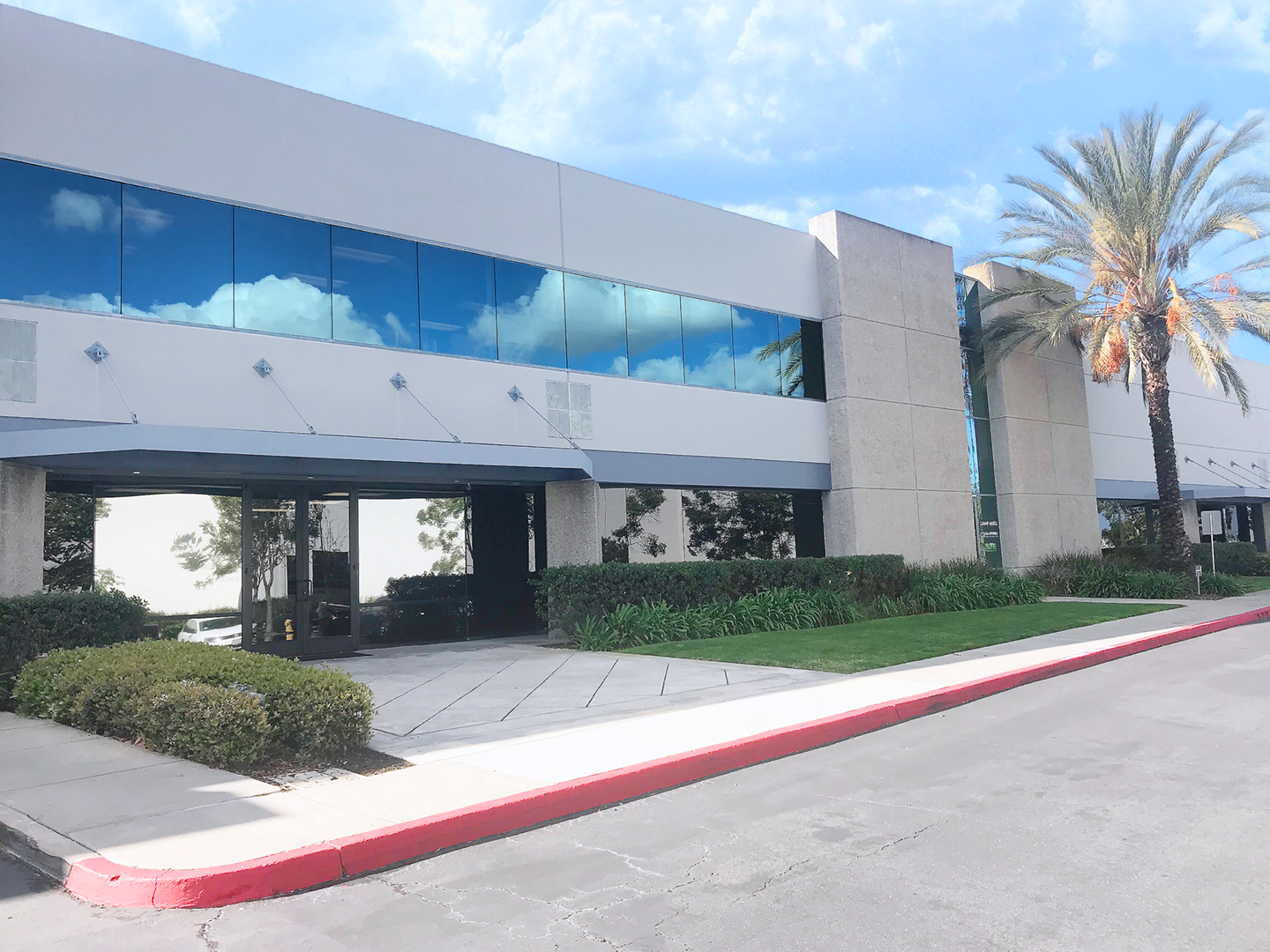 2777 Loker Ave W Industrial Property For Lease in Carlsbad, CA