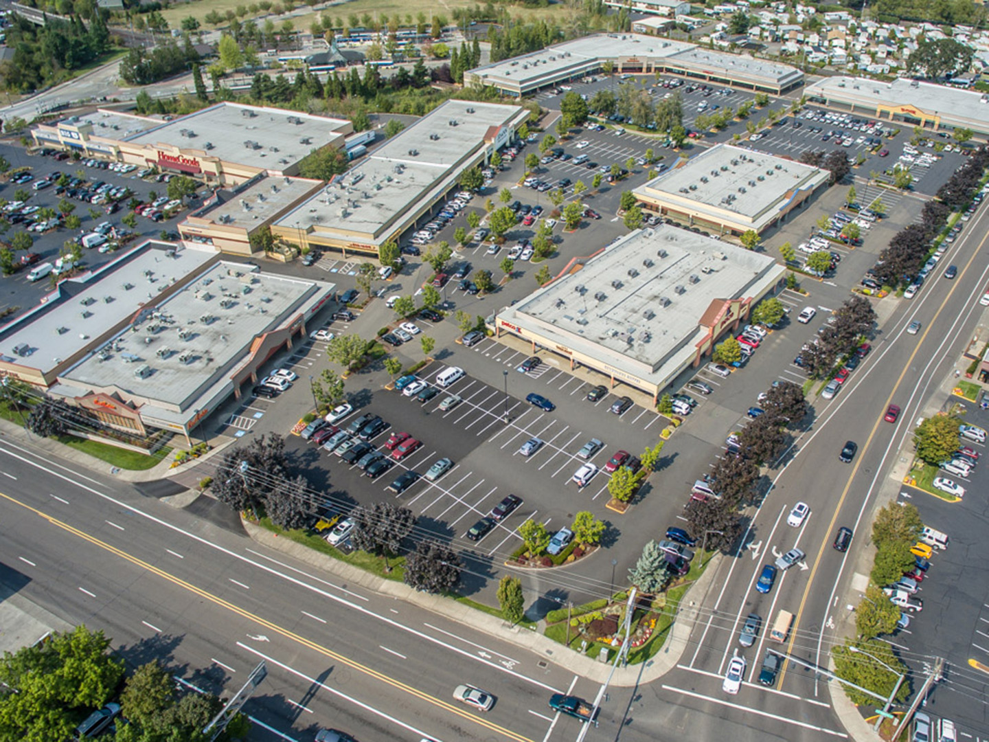 Standard Center Retail Property For Lease in Beaverton, OR